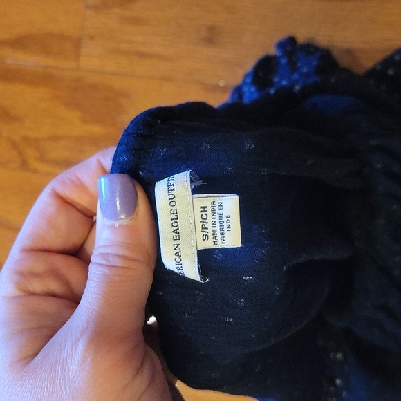 American Eagle top Size Small - Picture 4 of 5